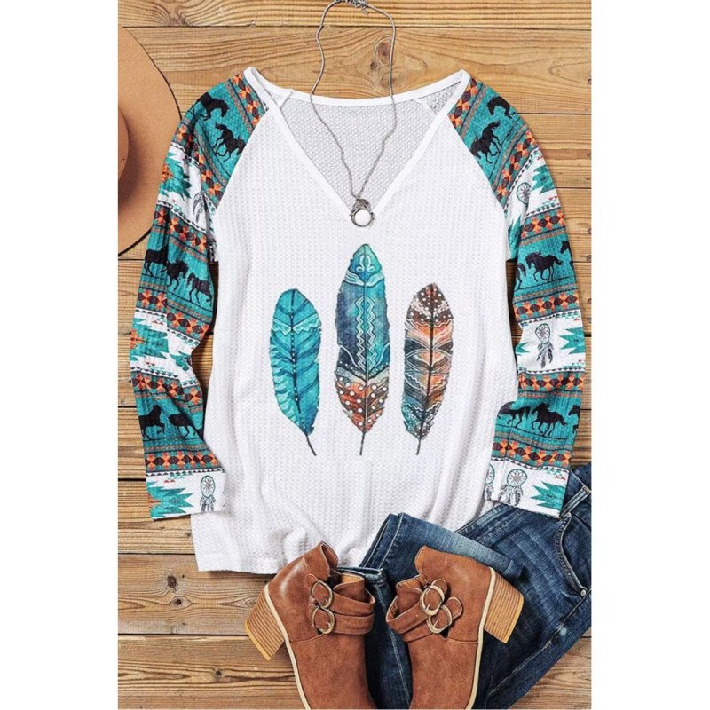 Western Aztec Geometric Feather Horse Blouse - from category Long Sleeve Tops (Dsipark.com | Best Online Shopping Website for Discounted Deals)