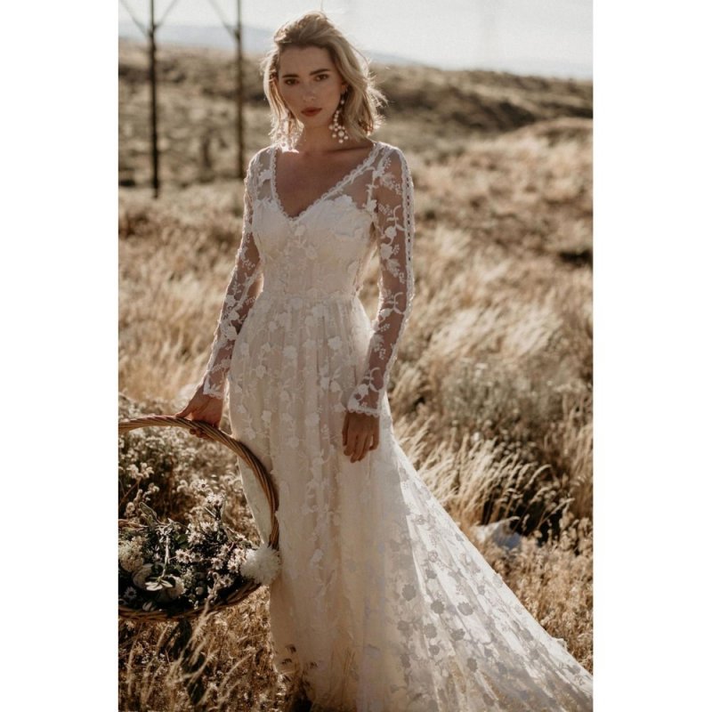 Zinnia Lace Bridesmaid Engagement Prom Maxi Dress - from category Maxi Dresses (Dsipark.com | Best Online Shopping Website for Discounted Deals)